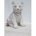 bébé tigre blanc