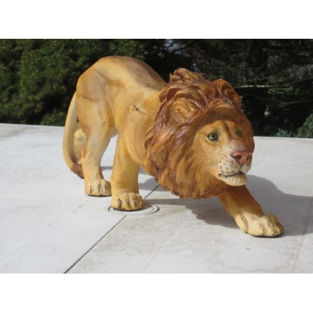statue lion