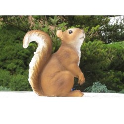 Ecureuil  résine 