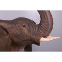 éléphanteau en  résine taille réelle