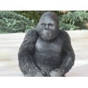 gorille assis  en  resine