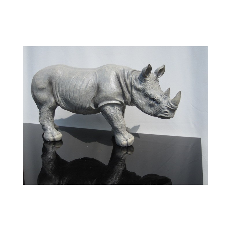 rhinocéros en  resine